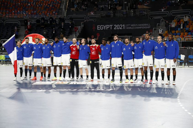 photo de l'équipe avant match 2021 France - Espagne